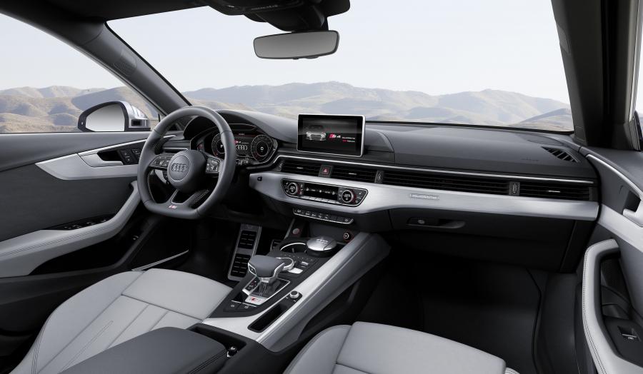 Торпедо Audi S4 Avant (B9) 2016 года  (WW) (фото 19 из 35)